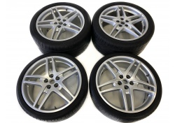 Ferrari F430 Felgen Radsatz Wheels 194266 194265