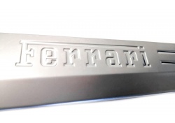 Ferrari 458 Einstiegsleiste Edelstahl links 81362300 LH Kickplate