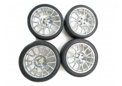 Ferrari 430 Scuderia Felgen Radsatz Wheels 226576 226580